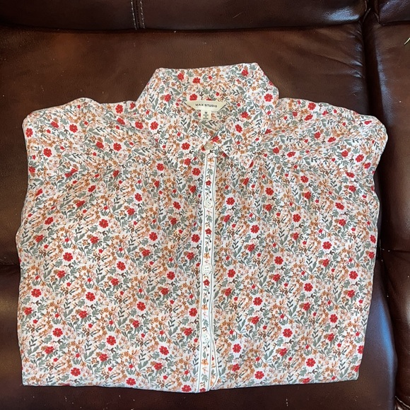 Max Studio Women’s Fall Floral Half Button Georgette Blouse size Medium - Picture 3 of 10